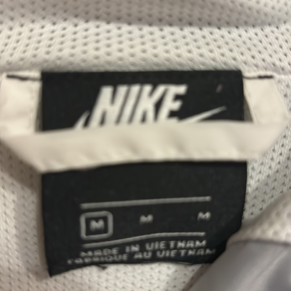 Men’s Nike hooded wind breaker athletic  jacket gray and white medium - Picture 5 of 5